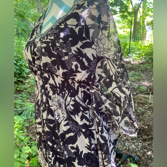 Nexus Dress in Arabic style brand Splash - Picture 13 of 14